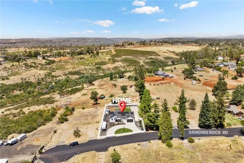 Tiny photo for 79 Grinding Rock RD, Paradise, CA 95969 (MLS # SN26155721)