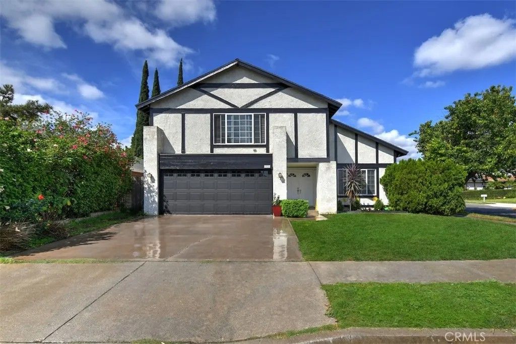 Photo of 7721 Comanche Ave, Winnetka, CA 91306 (MLS # SR26072627)