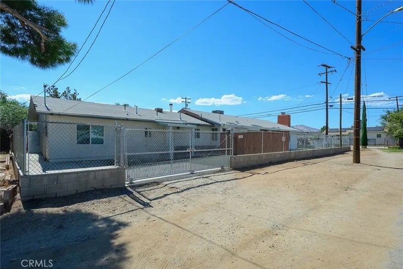 1204 E Avenue Q4