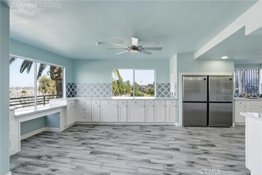 2222 S Mesa 8