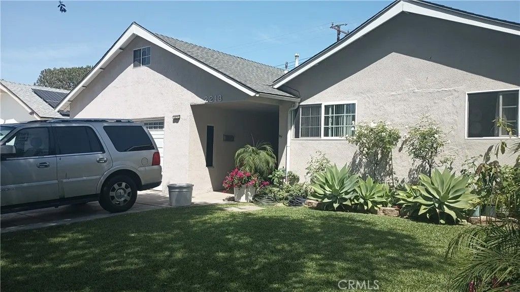 Photo of 2213 Artesia St Street, Santa Ana, CA 92704 (MLS # IG26084590)
