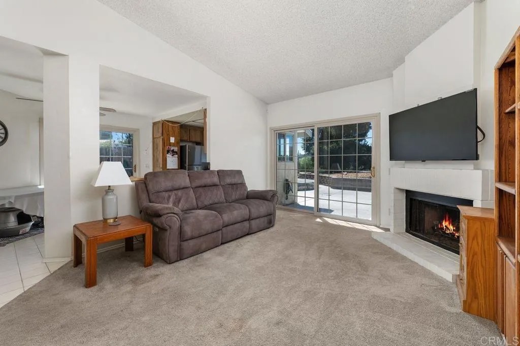 8338 Ora Belle Ln.