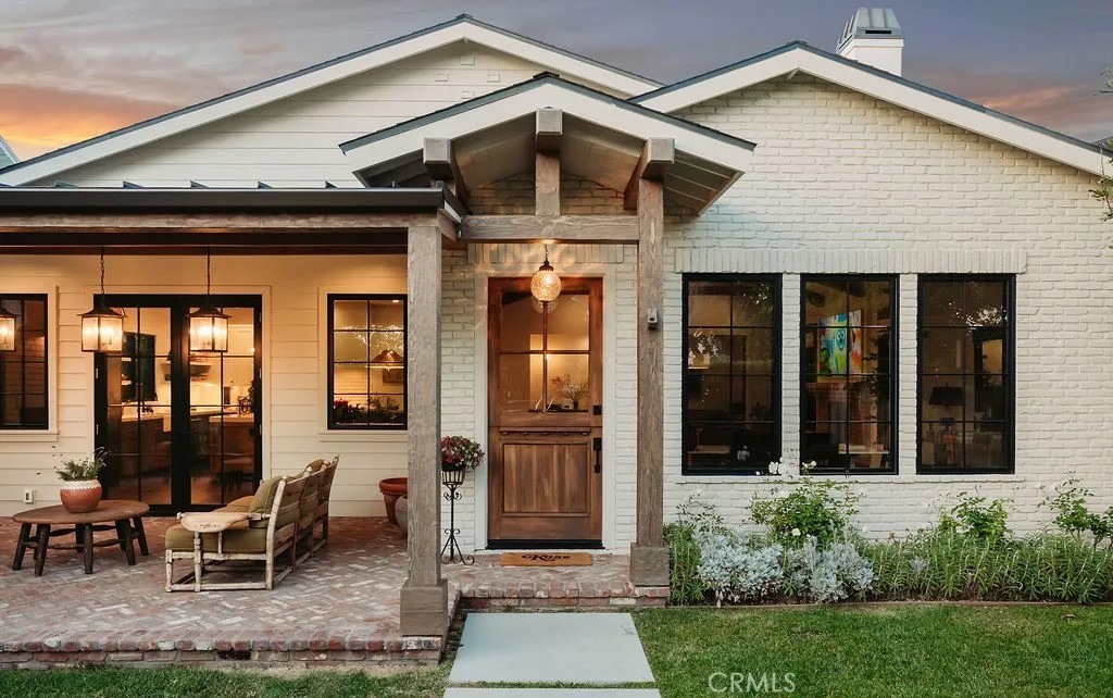 224 Flower Street