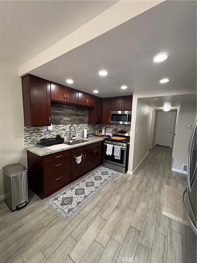 2255 Cahuilla 49
