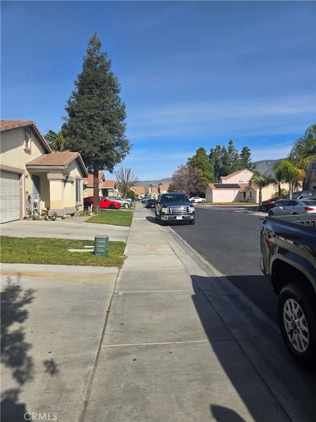 Photo of 260 Mahogany Avenue, San Jacinto, CA 92582 (MLS # DW26030610)