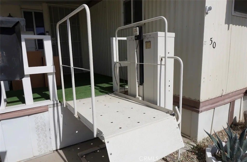 Photo of 15940 Stoddard Wells #50Hwy, Victorville, CA 92395 (MLS # HD26085494)