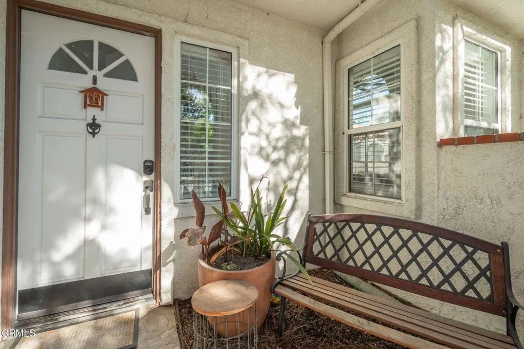 287 Camino Toluca
