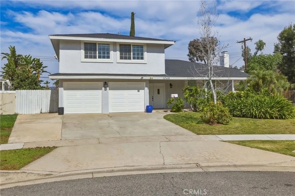 Photo of 1049 Evergreen Court, Redlands, CA 92374 (MLS # IG26032083)