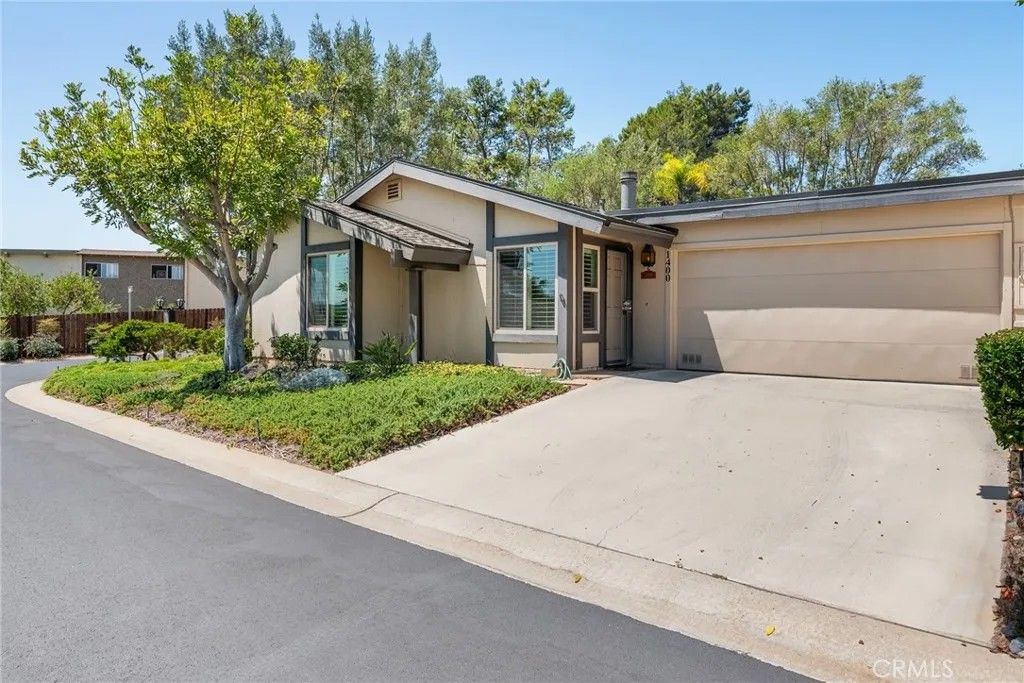 Photo of 1400 Market Street, Vista, CA 92084 (MLS # ND26035010)