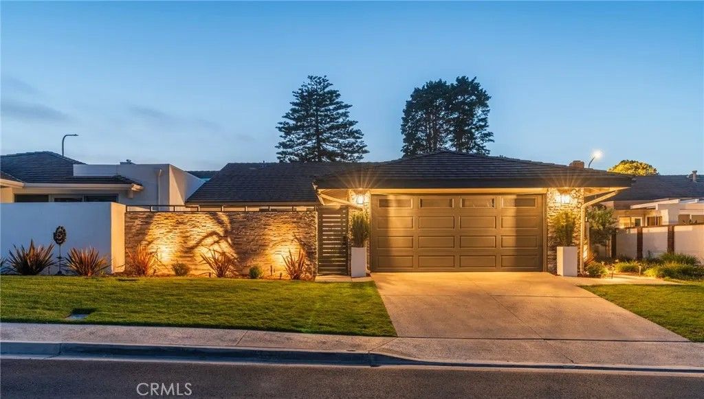 Photo of 35 Beachcomber Drive, Corona Del Mar, CA 92625 (MLS # OC26004045)