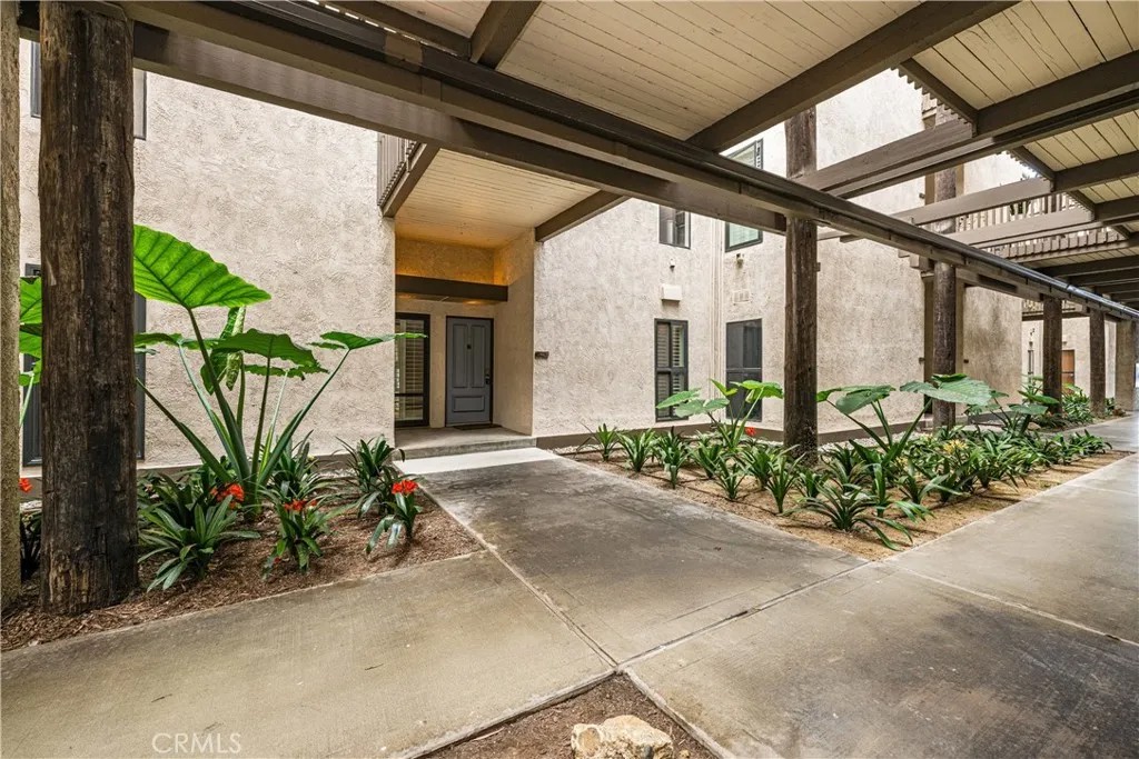 7106 Marina Pacifica Drive South