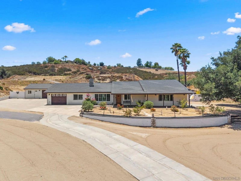 37200 Mesa Rd
