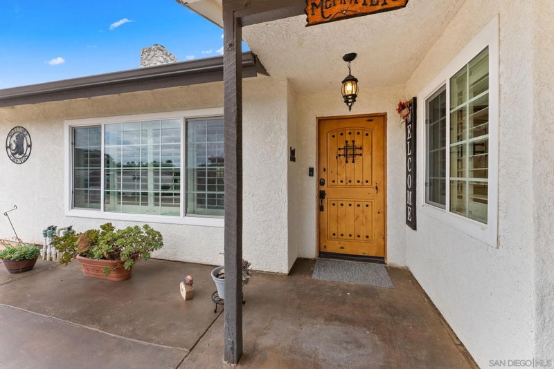 37200 Mesa Rd