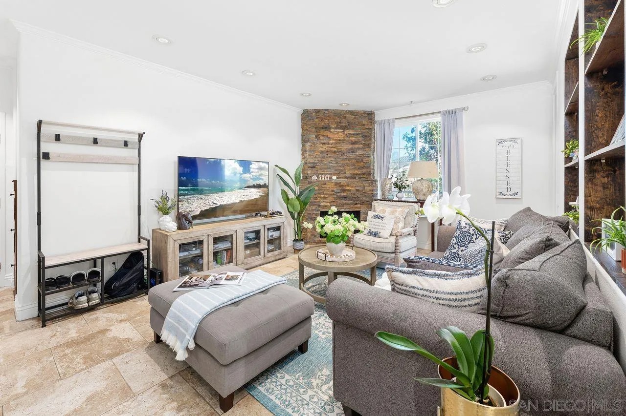 12366 Carmel Country Rd 207