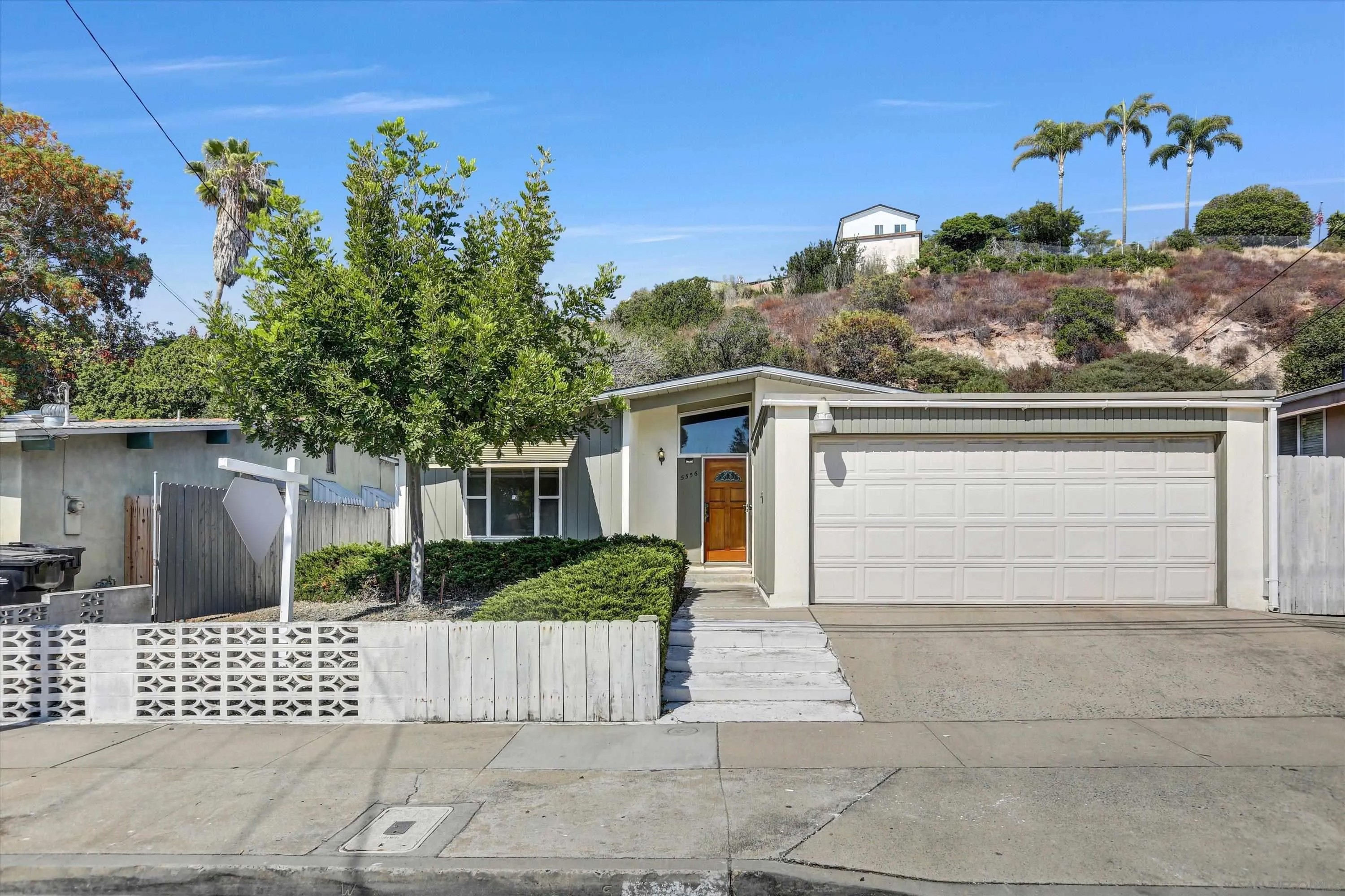 5556 Baja Drive