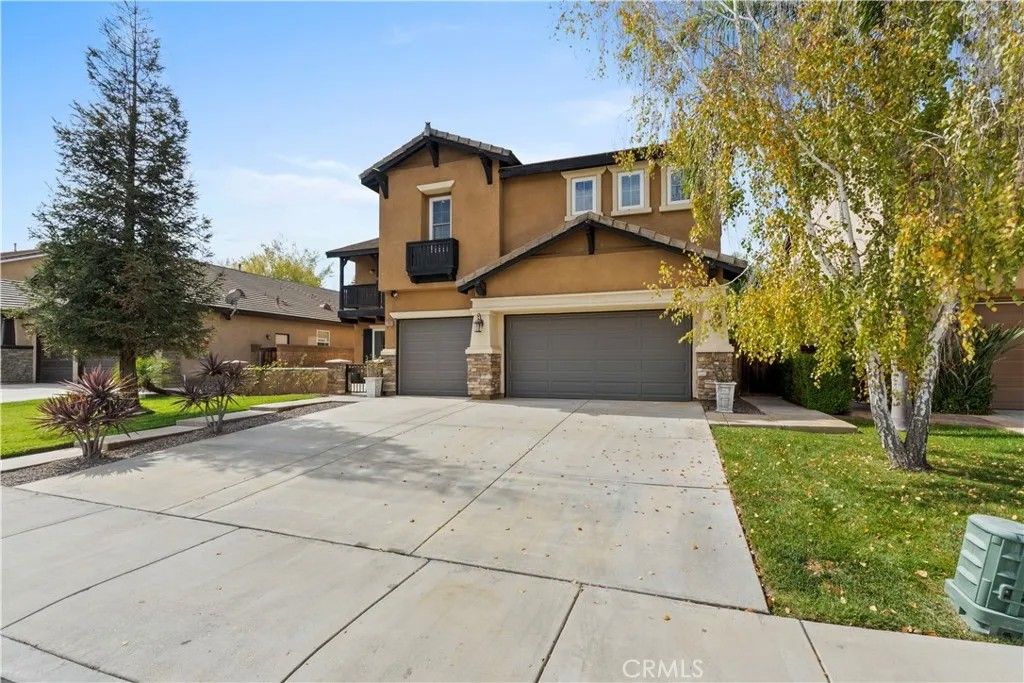 Photo of 37093 Almond Circle, Murrieta, CA 92563 (MLS # SW25243234)