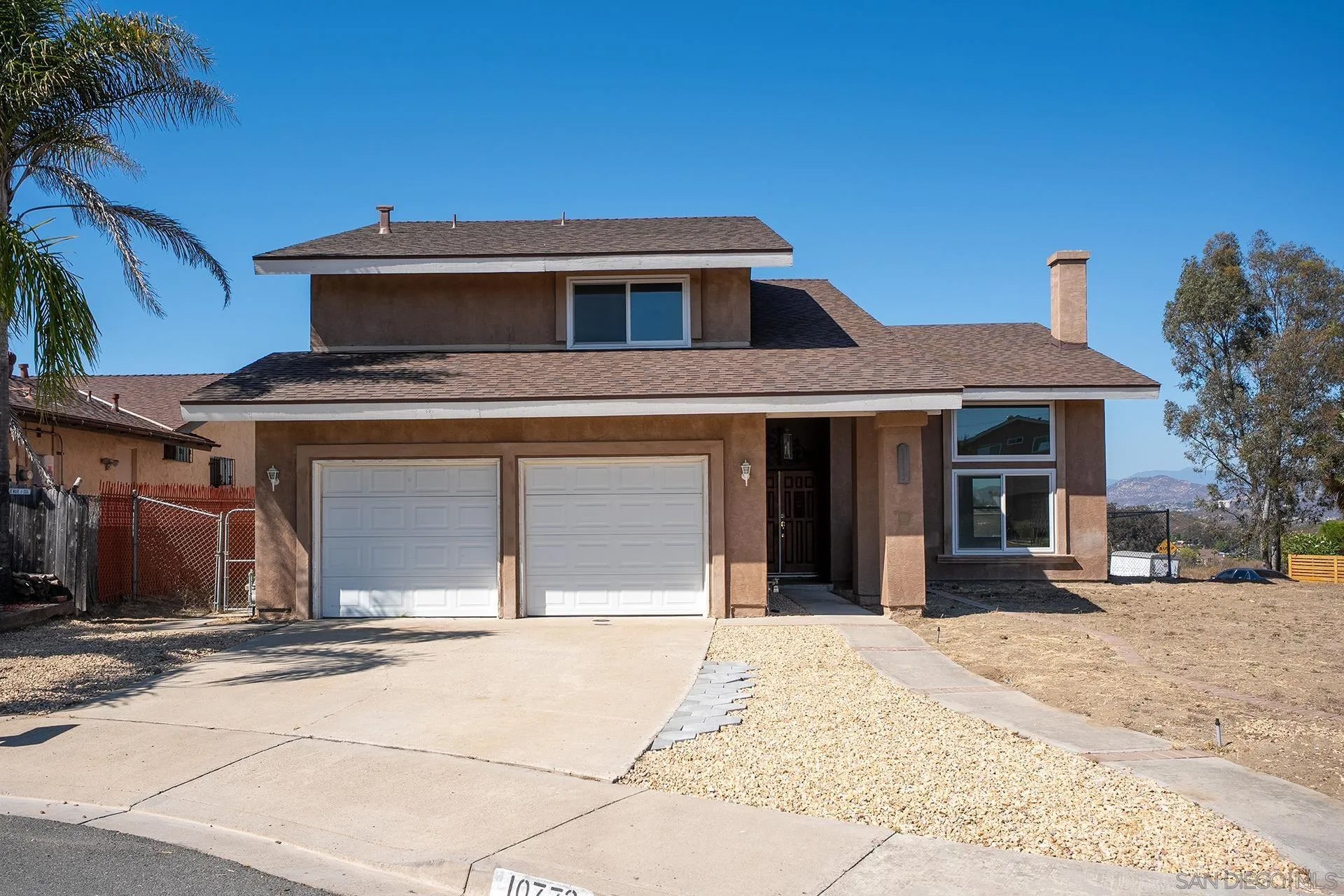 10772 AVENIDA ROBERTA