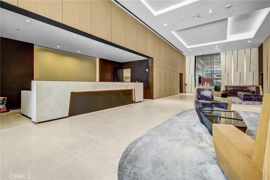 889 Francisco Street 1710