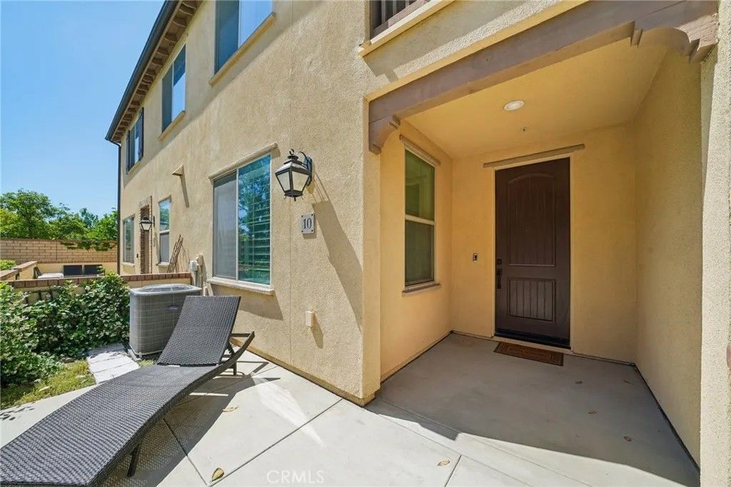 Photo of 3160 E Yountville Drive #10, Ontario, CA 91761 (MLS # CV26070132)