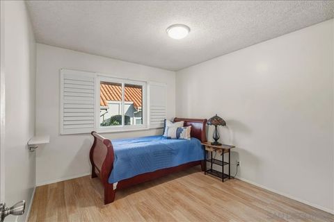 Tiny photo for 4614 Villas Dr, Bonita, CA 91902 (MLS # 250045410)