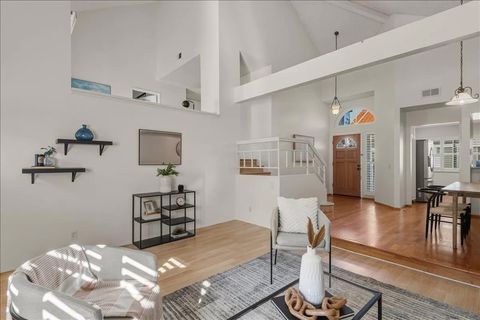 Tiny photo for 4614 Villas Dr, Bonita, CA 91902 (MLS # 250045410)