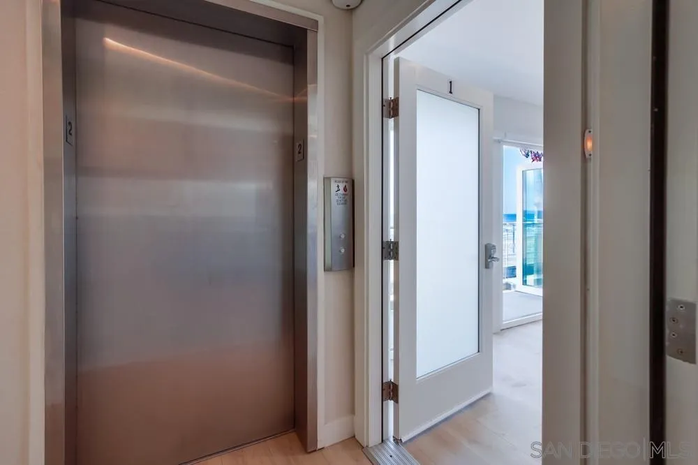 3449 Ocean Front Walk