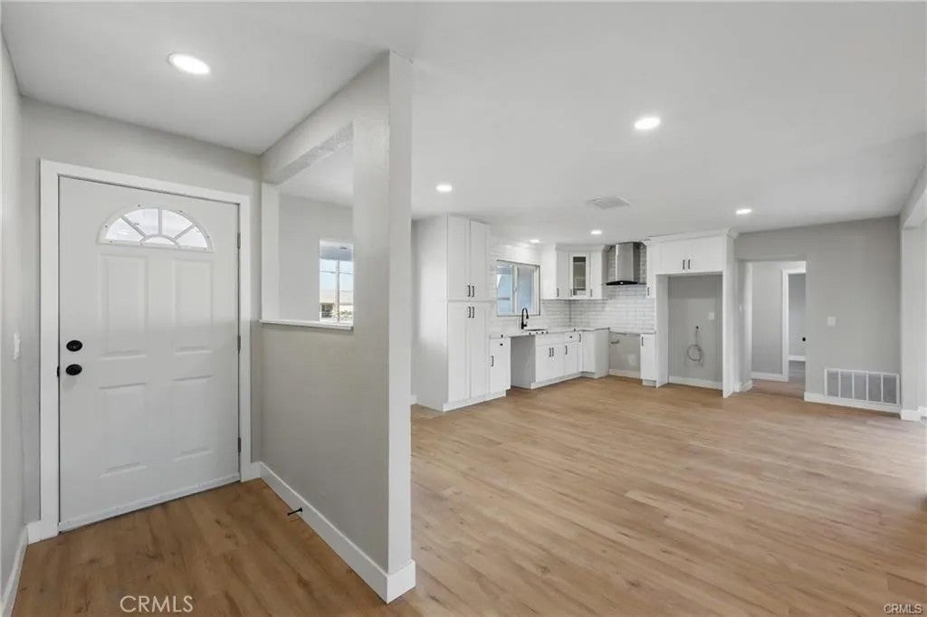 18431 Westlawn