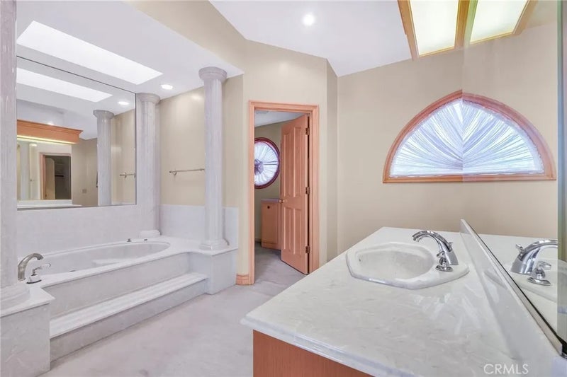 11 Avenida De Magnolia