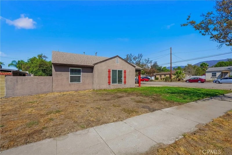 3396 N Pershing