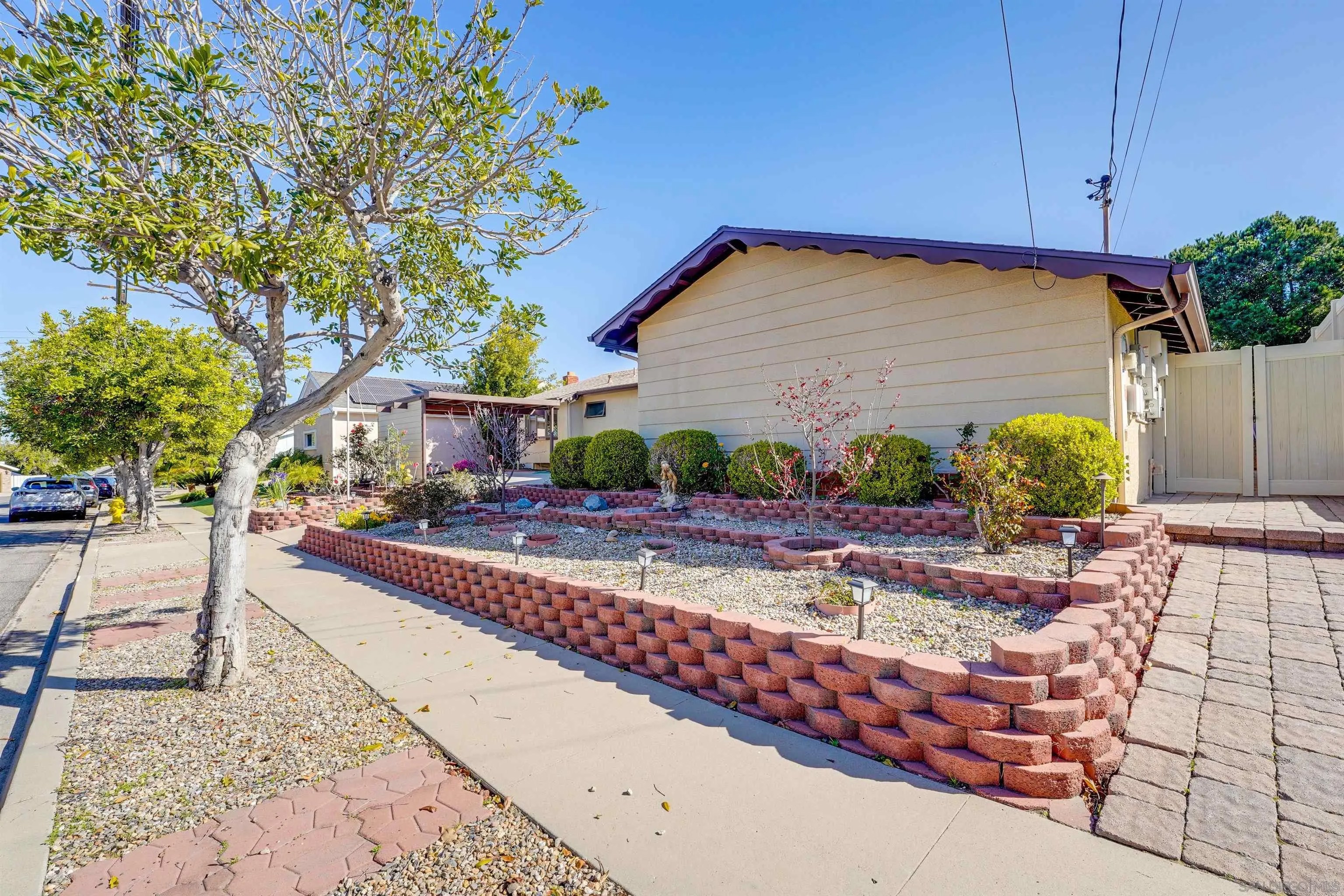2357 Salisbury Dr