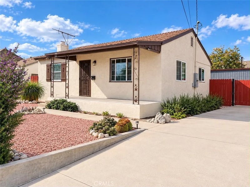 312 W Lugonia