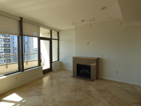 Tiny photo for 700 W E St #2201, San Diego, CA 92101 (MLS # 250036106)