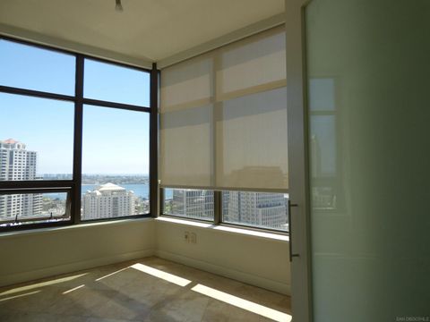 Tiny photo for 700 W E St #2201, San Diego, CA 92101 (MLS # 250036106)