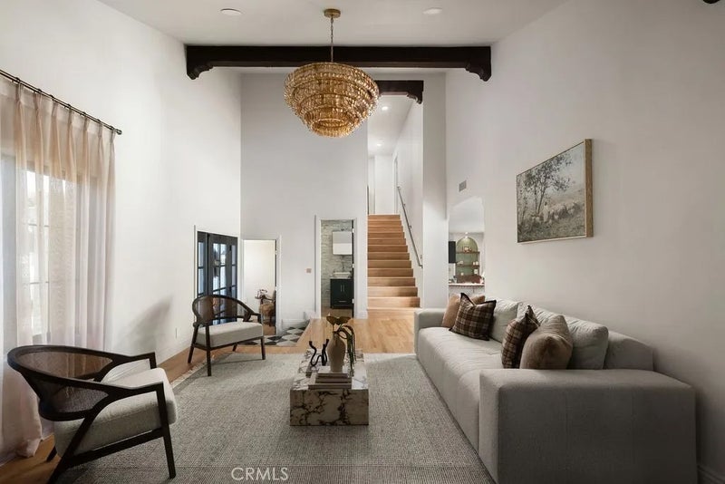 24291 Via San Clemente