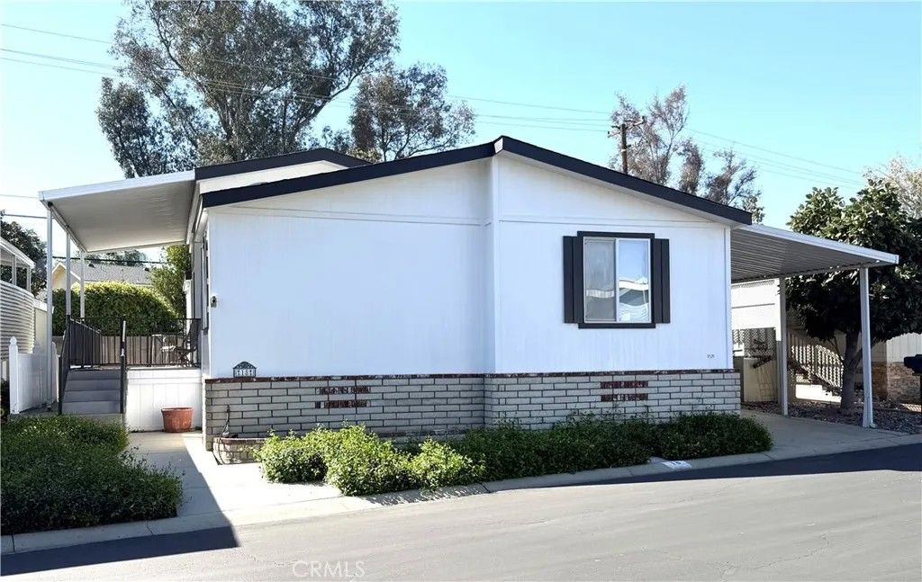 Photo of 15111 Pipeline Ave #18, Chino Hills, CA 91709 (MLS # IG26061506)