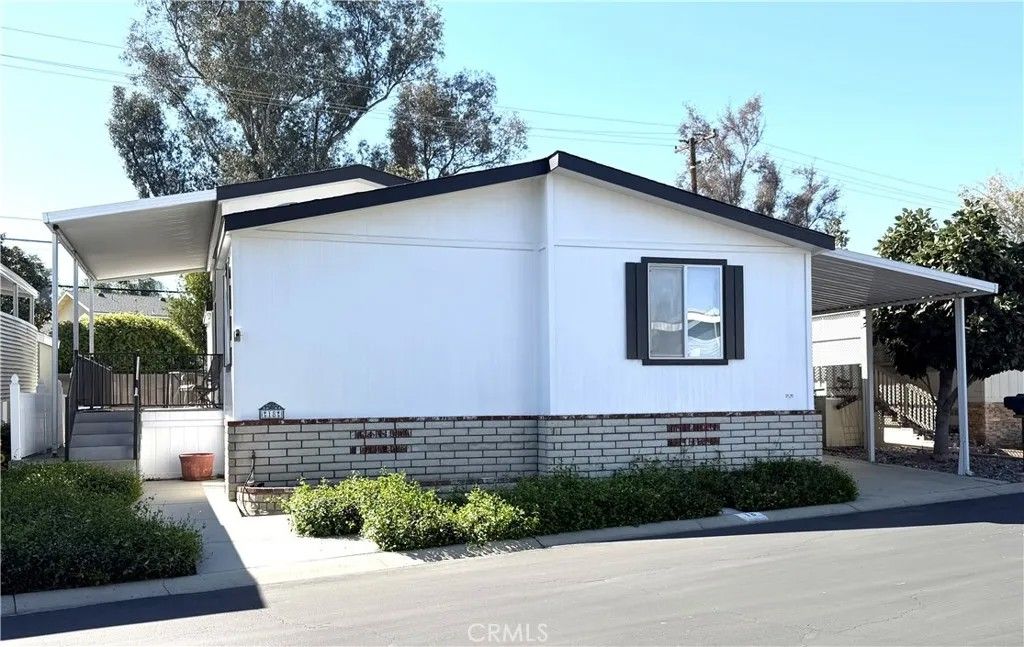 Photo of 15111 Pipeline Ave #18, Chino Hills, CA 91709 (MLS # IG26061506)
