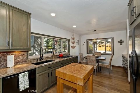 Tiny photo for 39343 Aurora Rd, Big Bear Lake, CA 92315 (MLS # IG25254414)