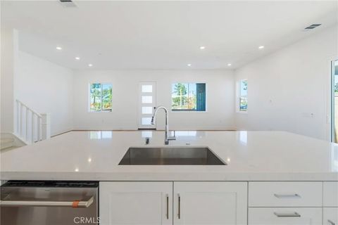Tiny photo for 504 Gadwall, Irvine, CA 92618 (MLS # OC25240552)