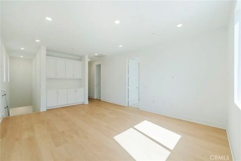 Tiny photo for 504 Gadwall, Irvine, CA 92618 (MLS # OC25240552)
