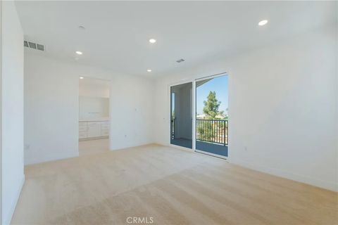 Tiny photo for 504 Gadwall, Irvine, CA 92618 (MLS # OC25240552)