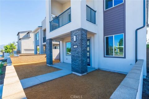 Tiny photo for 504 Gadwall, Irvine, CA 92618 (MLS # OC25240552)