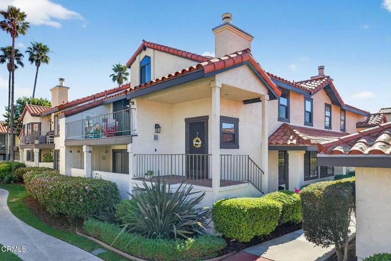 2277 Martinique Lane