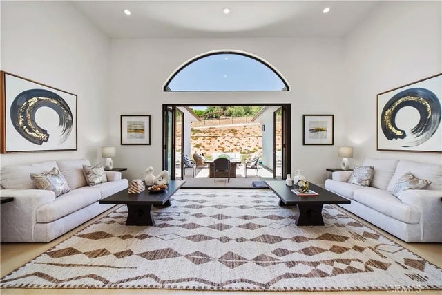 2027 Via Monserate, Fallbrook