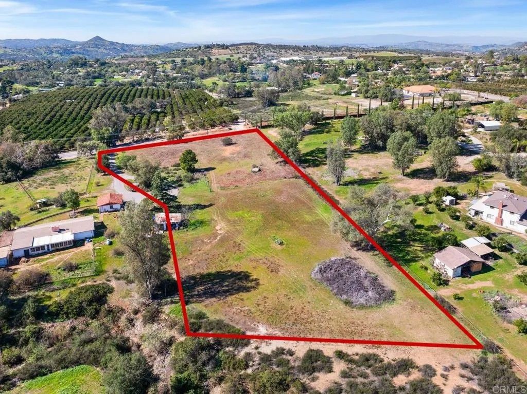 Photo of Miller, Valley Center, CA 92082 (MLS # NDP2601228)