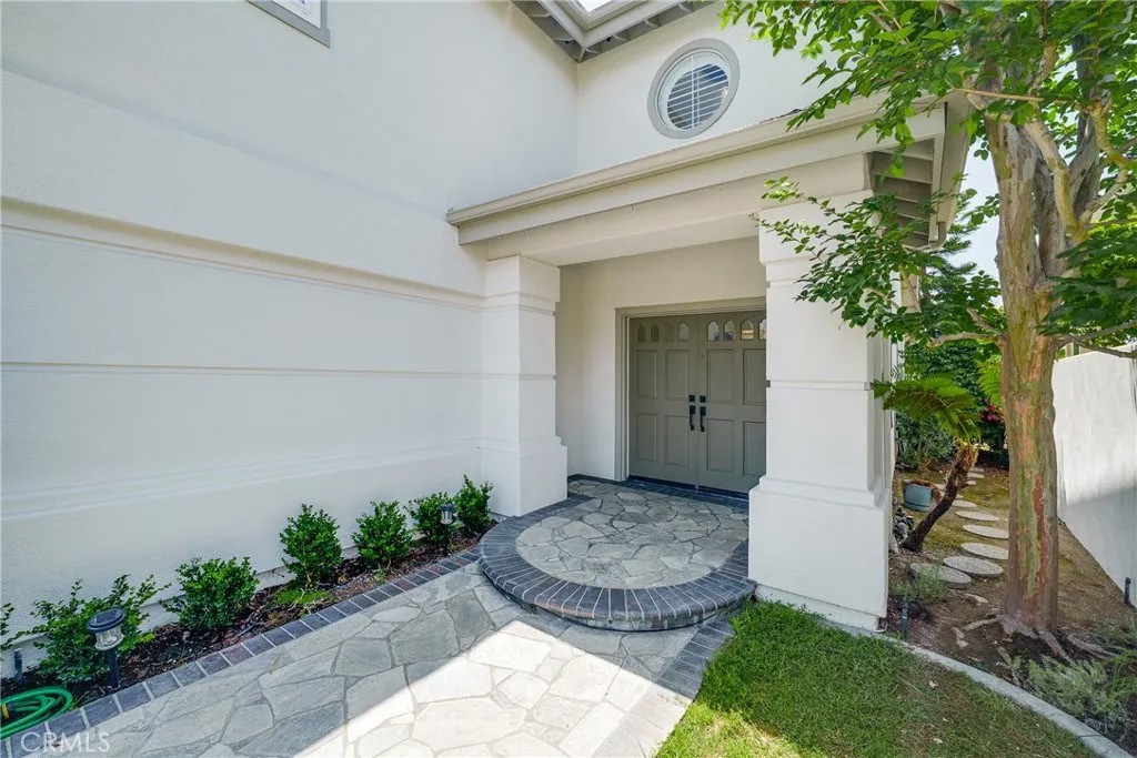 11 High Bluff