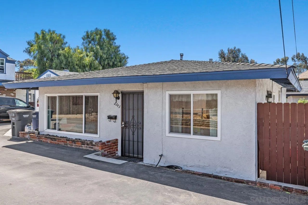 2241-2247 Prospect