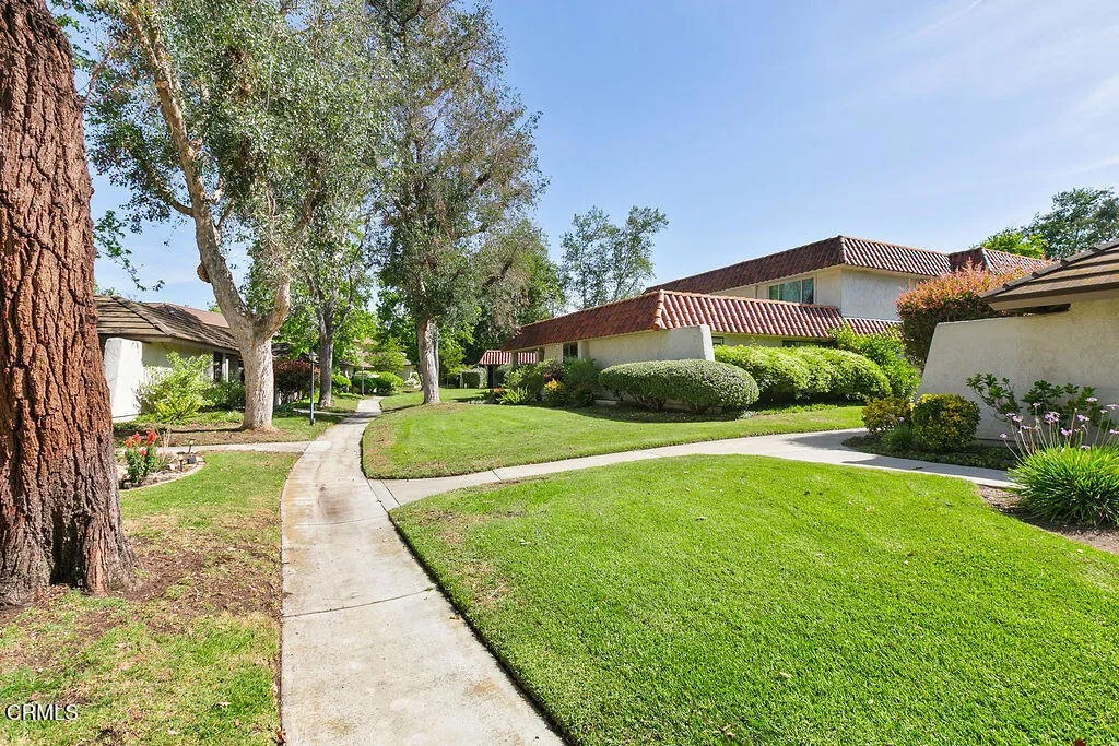 1228 Kirkford Way