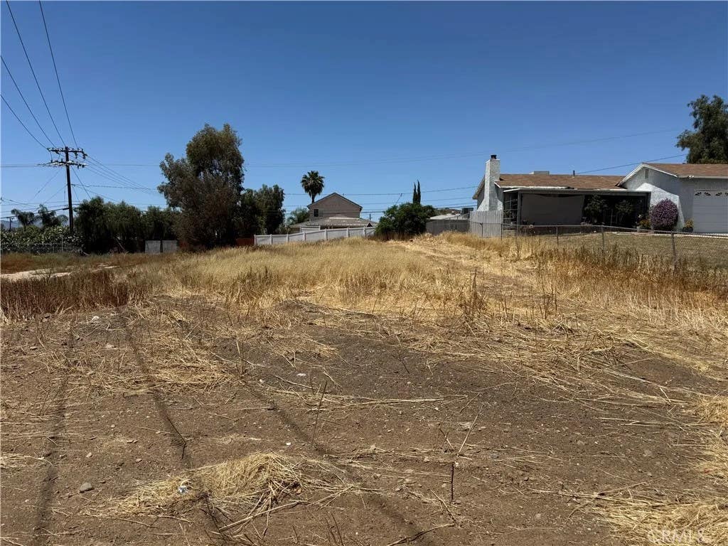 Photo of 0 Paseo Diablo, Menifee, CA 92587 (MLS # SW26099218)