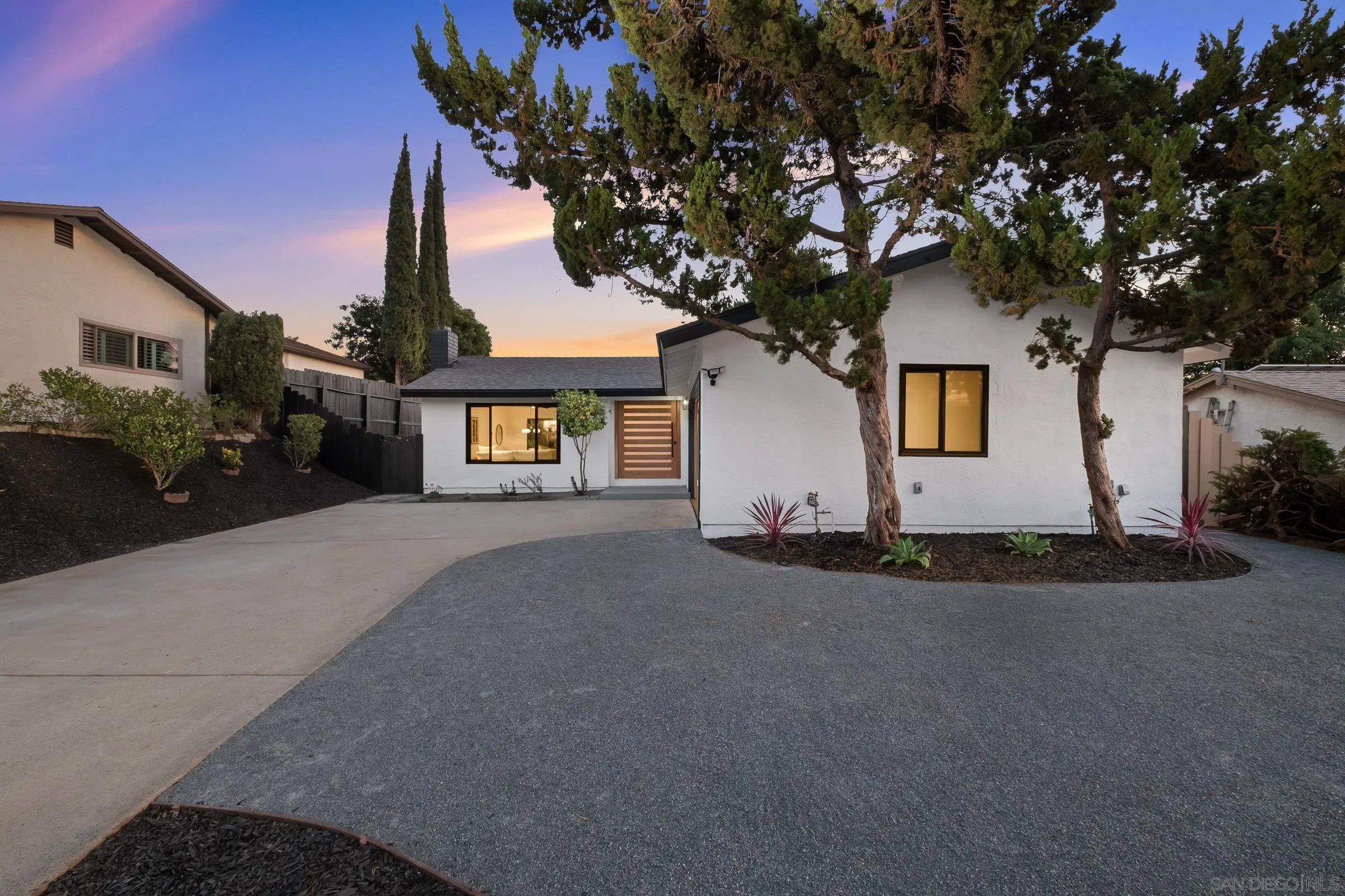 12707 Avenida De Espuela