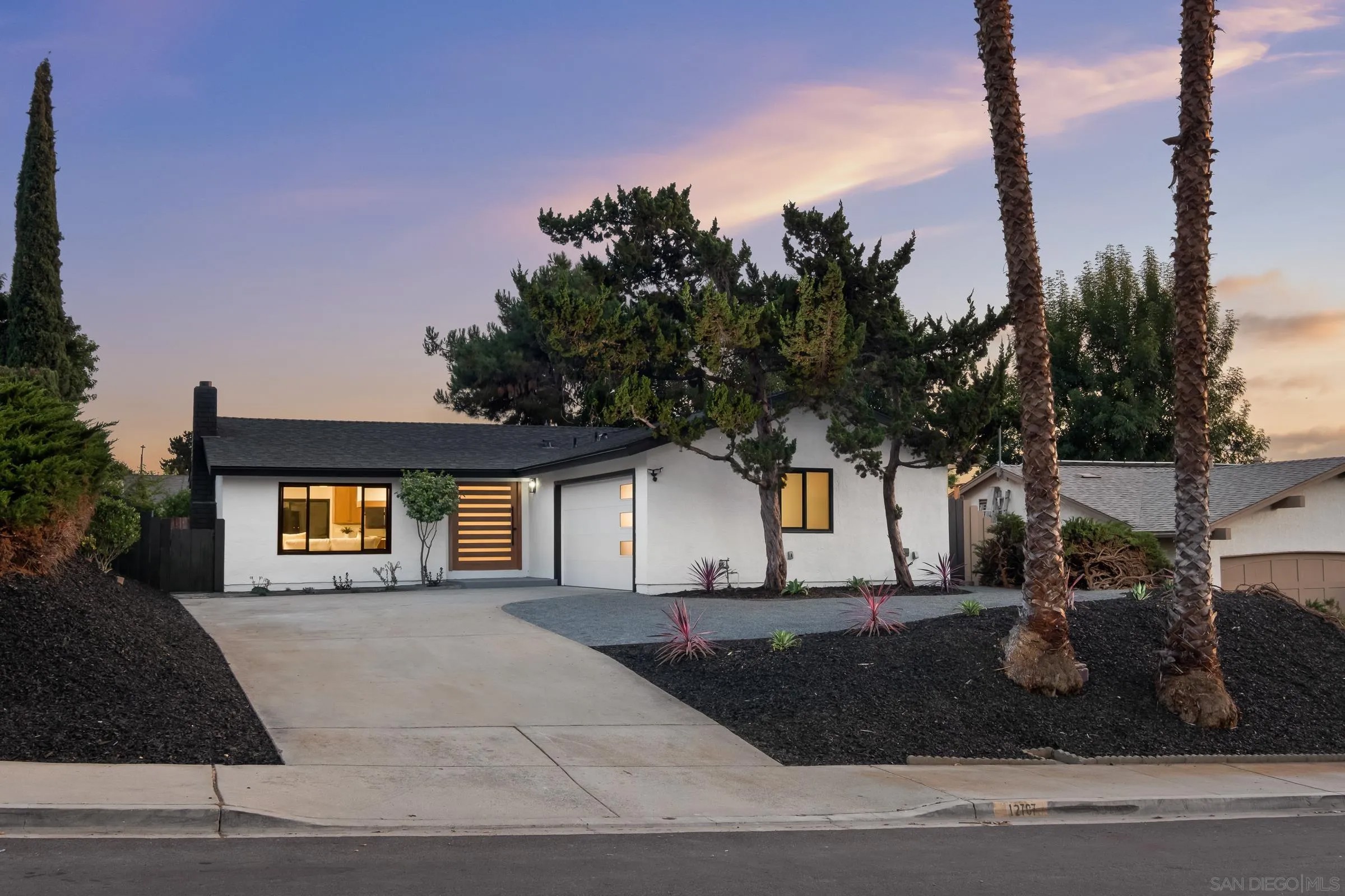 12707 Avenida De Espuela